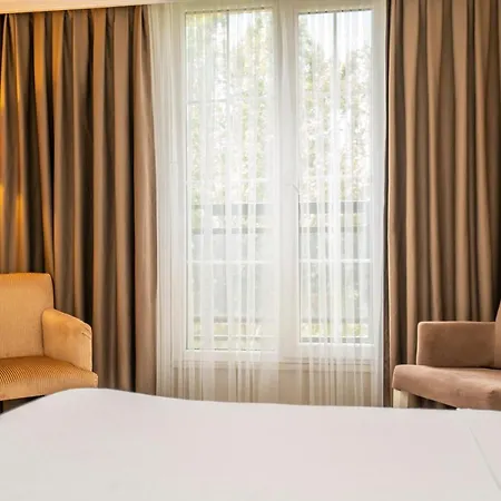 Topkapi Old Kensington Ottoman Heritage فندق 3*