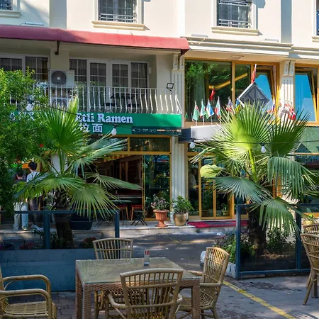 Hotel Topkapi Old Kensington Ottoman Heritage